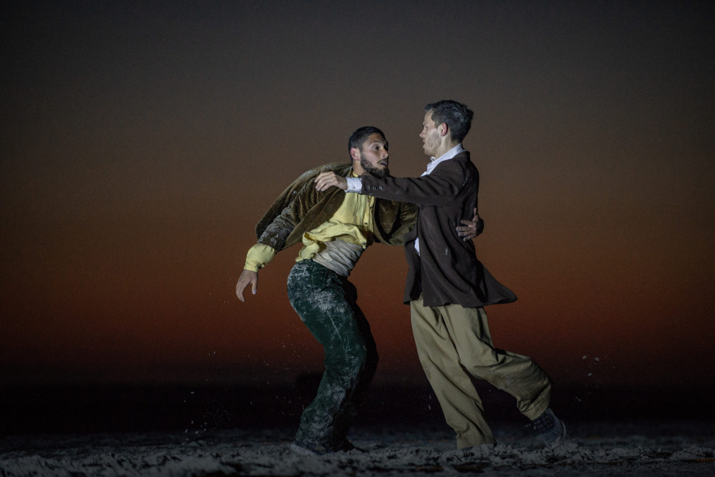 Oerol 2024
Lokatie: Strand Oosterend
Theatergroep: Ivgy en Greben
Voorstelling: Beam on the Beach